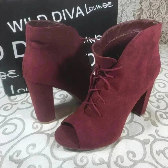 NIB!Wild Diva-Burgundy lace up heels peekaboo boots/Sandals Size 9 - Picture 1 of 9